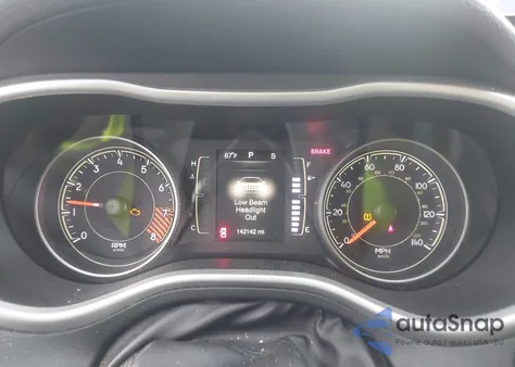 2015 Jeep Cherokee Latitude из США, поврежденный, VIN 1C4PJMCS6FW635486